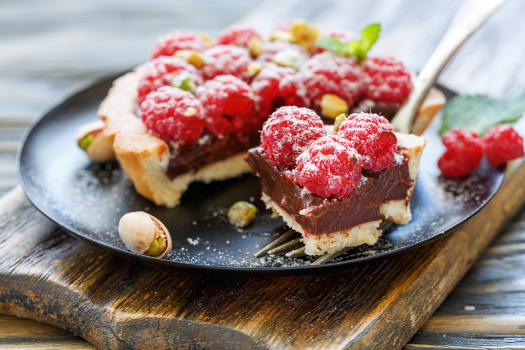 15+ Crostata Moderna Cioccolato E Lamponi PNG