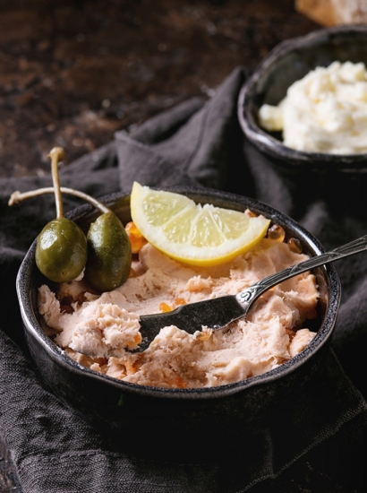 PATÉ DI SALMONE CON LEMON MYRTLE