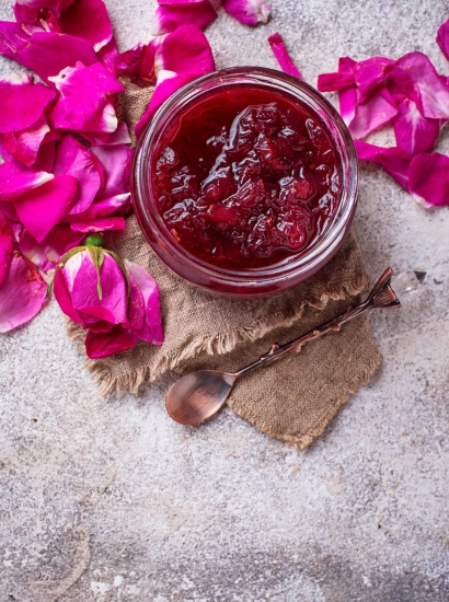 Marmellata di rose al coriandolo