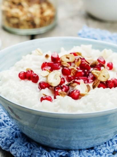 Risotto al latte di cocco con zenzero e melagrana