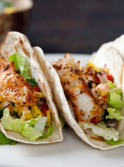 Fish tacos con mango e pepe agli agrumi