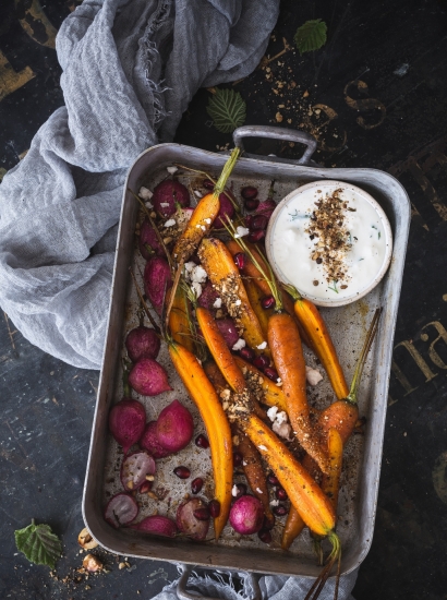 Carote e ravanelli al forno con Dukkah