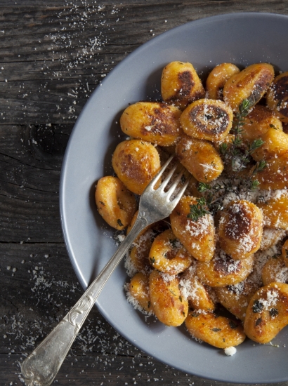 GNOCCHI DI ZUCCA SALTATI CON TIMO E CANNELLA